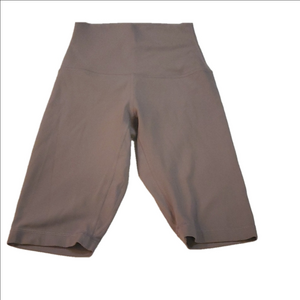 #1250 Lululemon align shorts size 2 b1015.